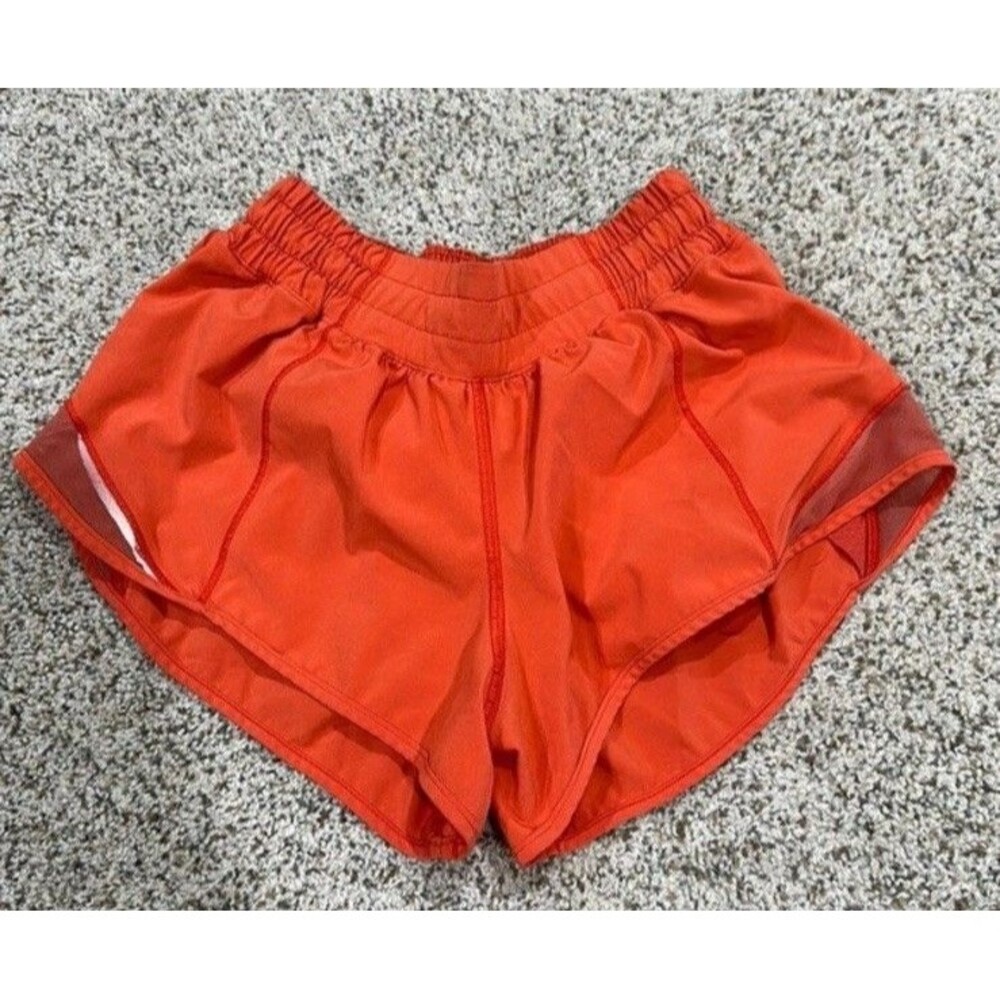 Lululemon bundle of 3  Hotty Hot Low-Rise Lined Short 2.5" Size 10 - Picture 7 of 16